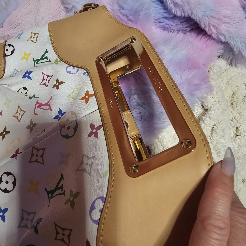 ⚡️⚡️⚡️🔥💖Louis Vuitton Judy bag MM Authentic SaLE like new - Picture 16 of 16
